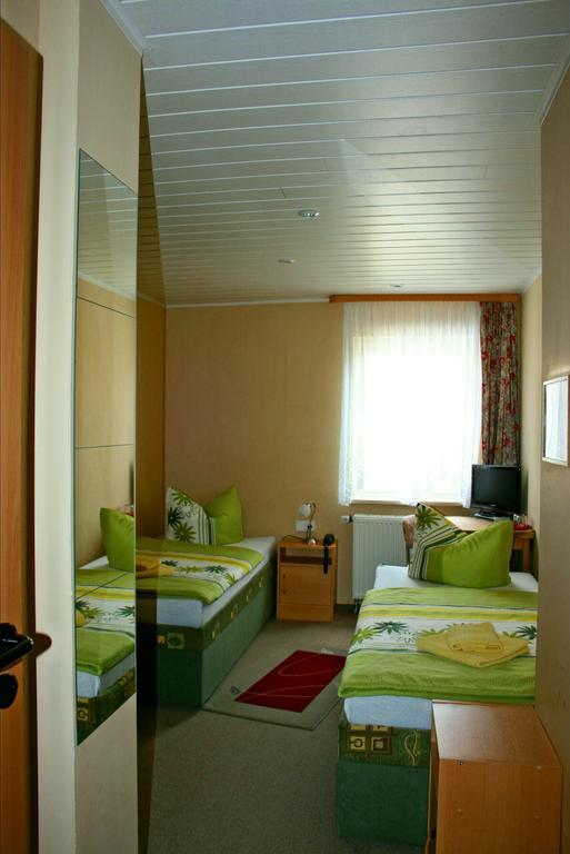 Hotel Grober'S Reiterhof à Naumbourg Chambre photo